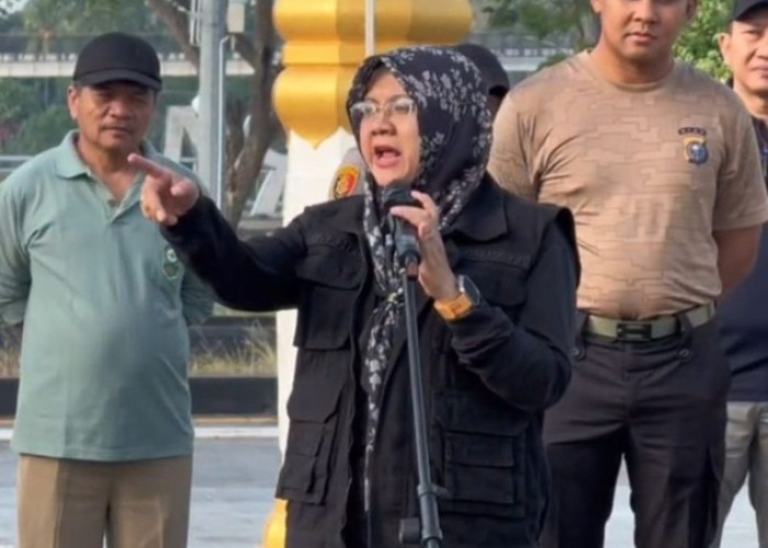 Siak Terancam Krisis! Dana Transfer Pusat Dipangkas 50%, Bupati Afni Langsung 'Melabrak' Kemenkeu