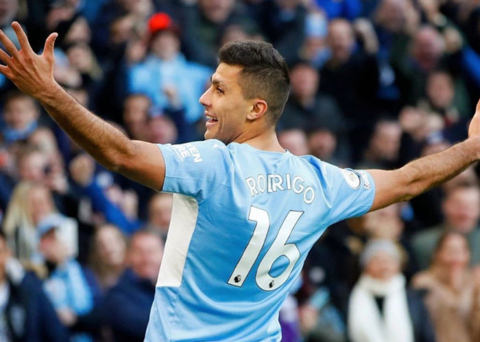 Real Madrid Tertarik Datangkan Rodri dari Man City