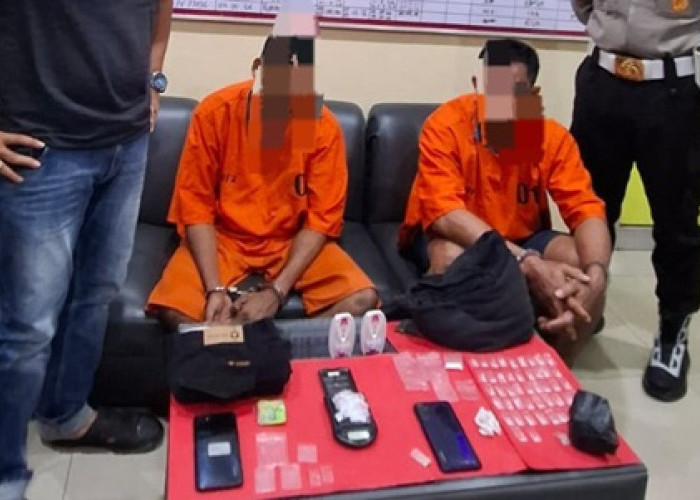 GEGER! Jaringan Pengedar Narkoba Dumai Digulung, Buruh Harian Nekat Sulap Rumah Jadi Surga Sabu