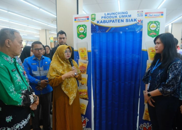 UMKM Siak Tembus Ritel Modern, Bupati Afni Dorong Produk Lokal Kuasai Rak Penjualan