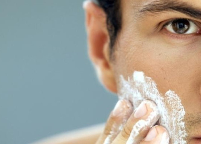 Facial Wash Pria Terbaik: Solusi Muka Anti Kusam yang Praktis buat Cowok Sibuk!