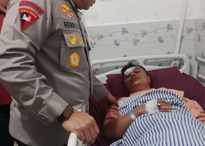 Kapolda Riau Jenguk Korban Dugaan Pengeroyokan, Tegaskan Kasus Diusut Profesional