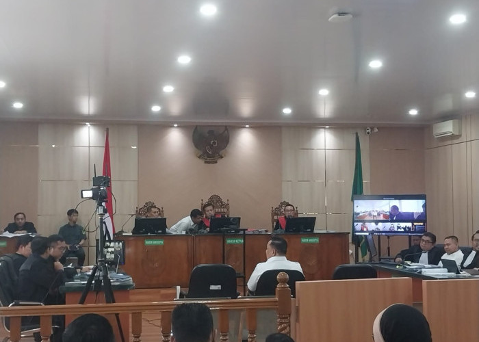 DRAMA OTT KPK RIAU! SF Hariyanto Bongkar Detik-Detik Menegangkan di Rumah Abdul Wahid