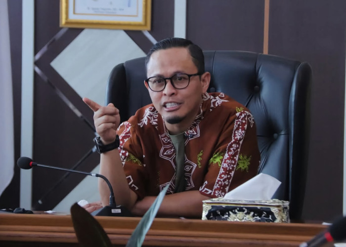 Wali Kota Pekanbaru Ingatkan Bahaya Komorbid di Tengah Pekatnya Kabut Asap Karhutla