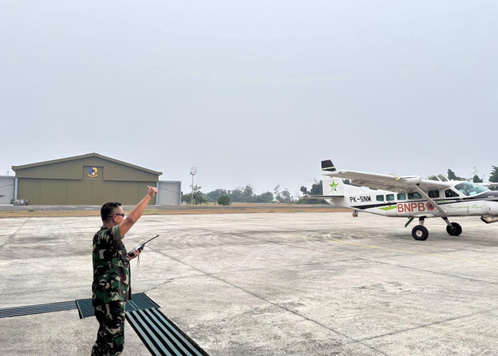 Karhutla Riau Makin Mengancam, 160 Ton Garam Dikerahkan untuk Picu Hujan