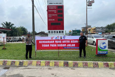 BBM Langka Bikin Jalintim Lumpuh! Antrean SPBU Picu Macet Parah, Polisi Turun Tangan