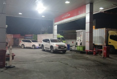 Capek Antre Solar di SPBU Pekanbaru, Pengendara Kecewa Stok Mendadak Habis