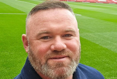 Rooney Siap Dukung Carrick di Man United sebagai Pelatih Sementara